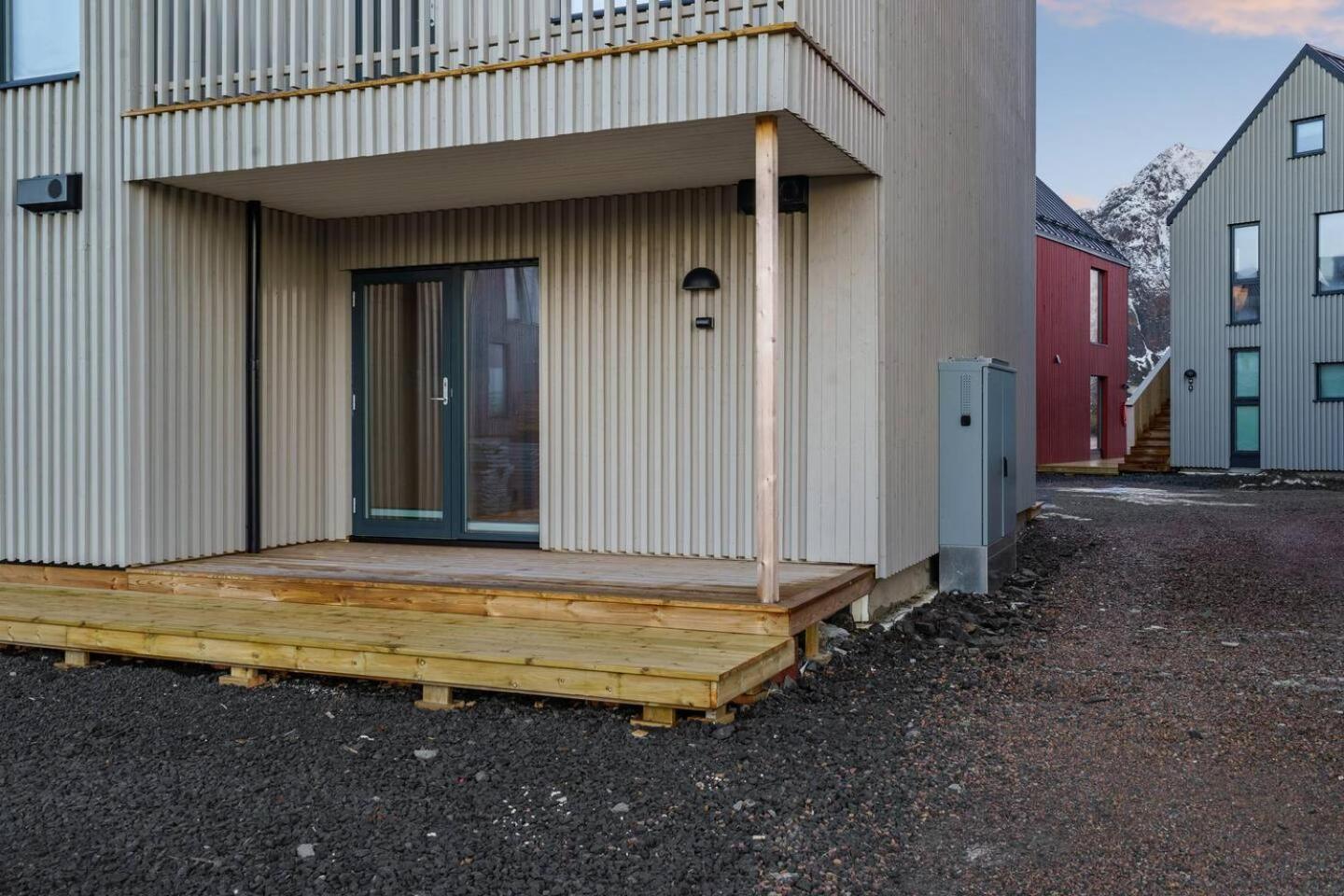 Rorbuleilighet I Idylliske Henningsvær Extérieur photo